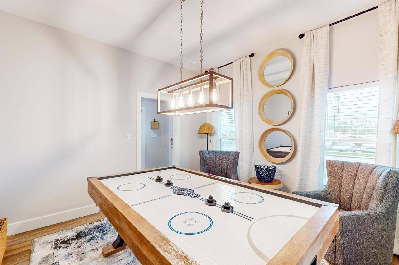 The Driftwood Sanctuary Villa Galveston Bagian luar foto